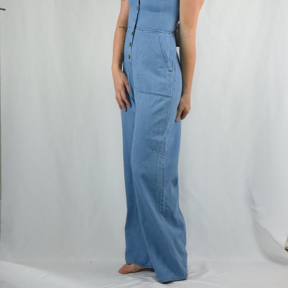 🌻SALE BCBGMaxazria Button Front Jumpsuit Size XS - Picture 2 of 13